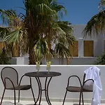 酒店 Santorini Crystal Blue Boutique 4*