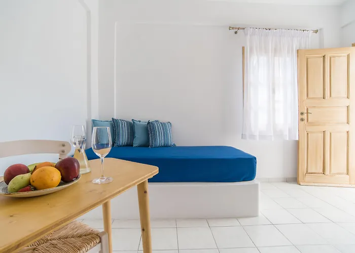 Santorini Crystal Blue Boutique 4* Kamári