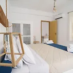 Hotel Santorini Crystal Blue Boutique 4*