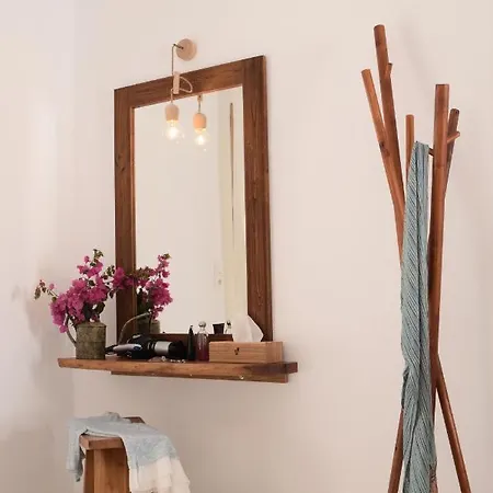 Ξενοδοχείο Santorini Crystal Blue Boutique 4*