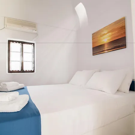 Santorini Crystal Blue Boutique Szálloda