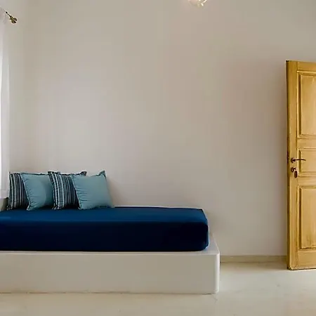 Santorini Crystal Blue Otel