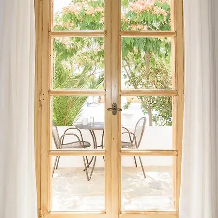 Santorini Crystal Blue Boutique Ξενοδοχείο 4*