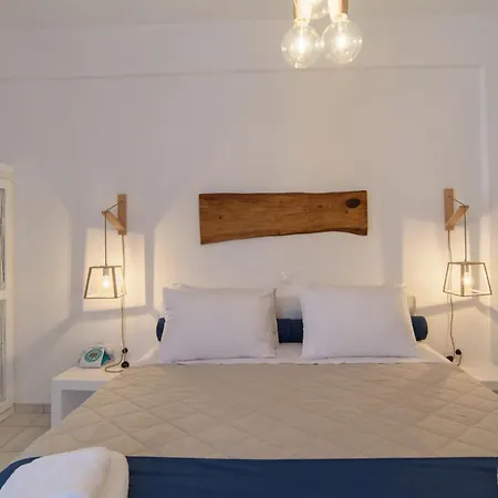 Santorini Crystal Blue Boutique 4*