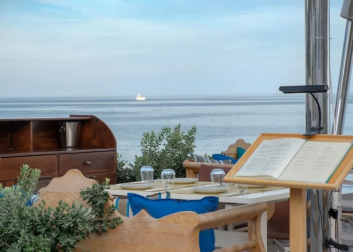 Hotel Santorini Crystal Blue Boutique