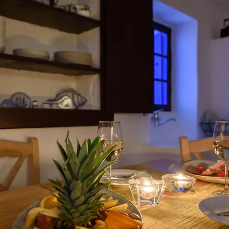 Santorini Crystal Blue Boutique 4*