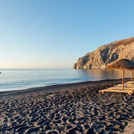 Santorini Crystal Blue Boutique Hotel Kamári