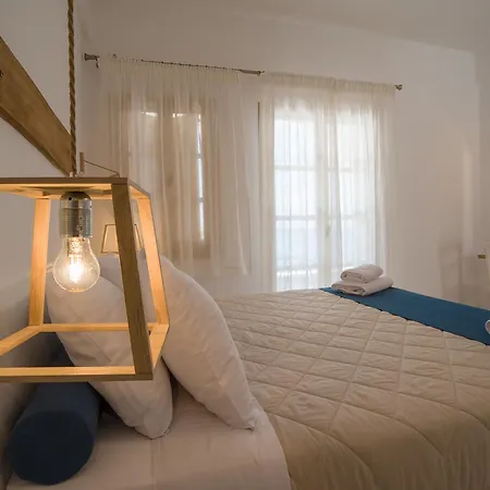 Santorini Crystal Blue Boutique 4*