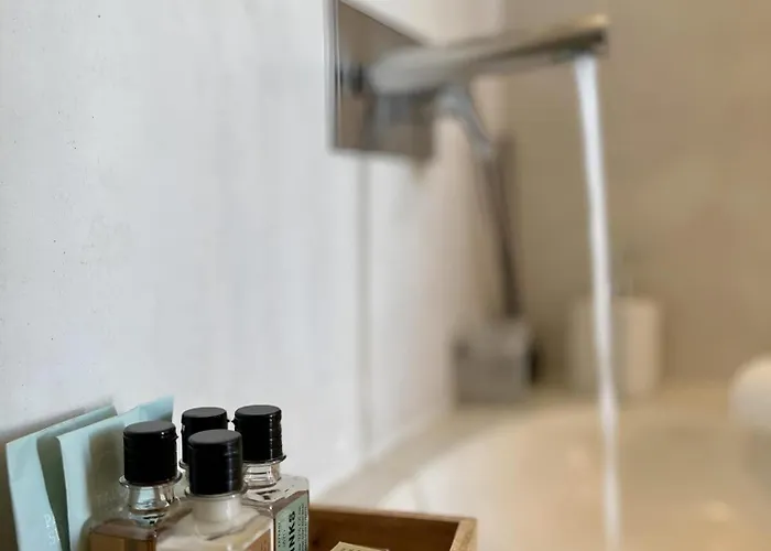 Santorini Crystal Blue 4*