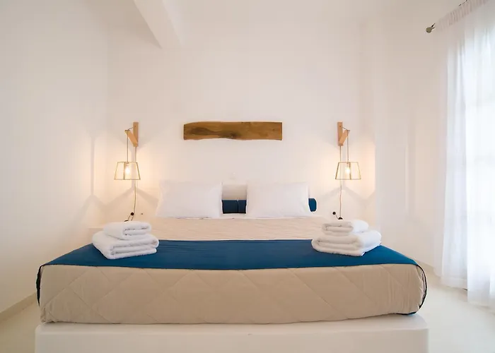 Santorini Crystal Blue Boutique Szálloda 4*